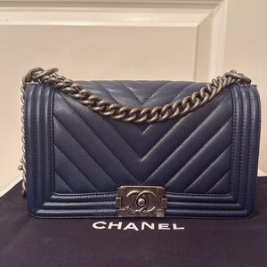 Chanel NAVY CAVIAR Boy bag with gunmetal hardware